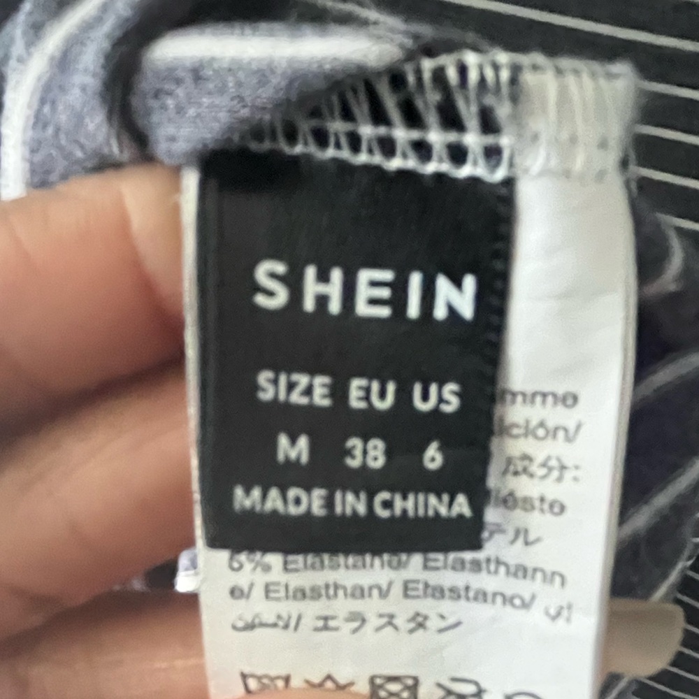 LIKE NEW SHEIN LUNE Striped Print Pocket Patched Ruffle Trim Tee - Sz Medium/6 - Picture 6 of 11